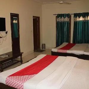 Hotel New Apple Rose Near Railway Station Dariya Uco Bank Ke Pass, Chandigarh