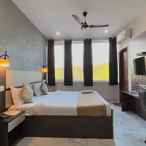 Hotel Casa, Chandigarh